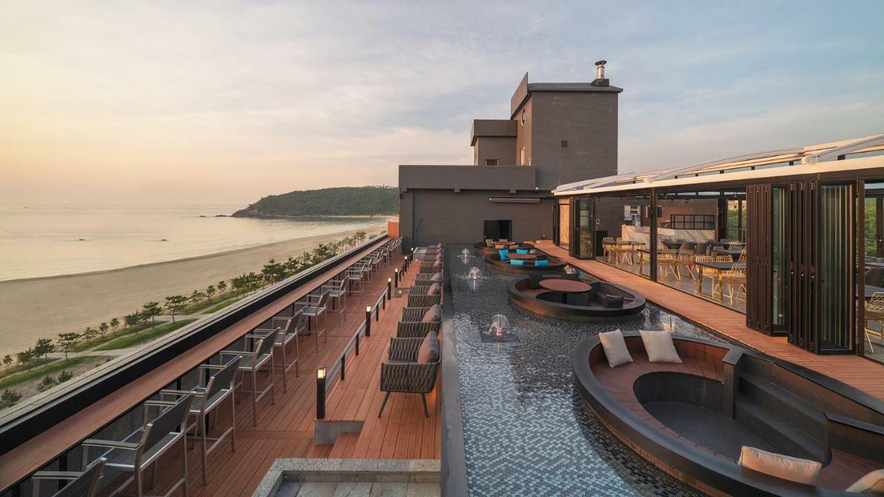 Two Y Hotel Yangyang Extérieur photo